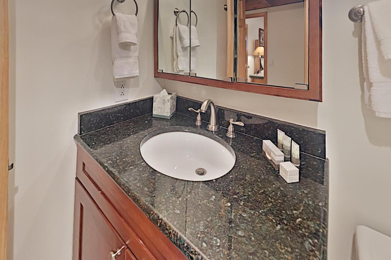 Timberline Condominiums 1 Bedroom Plus Loft Deluxe Unit C3G Snowmass Village Exterior photo